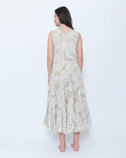 Blueberry Swing Maxi Dress, Beige Paisley