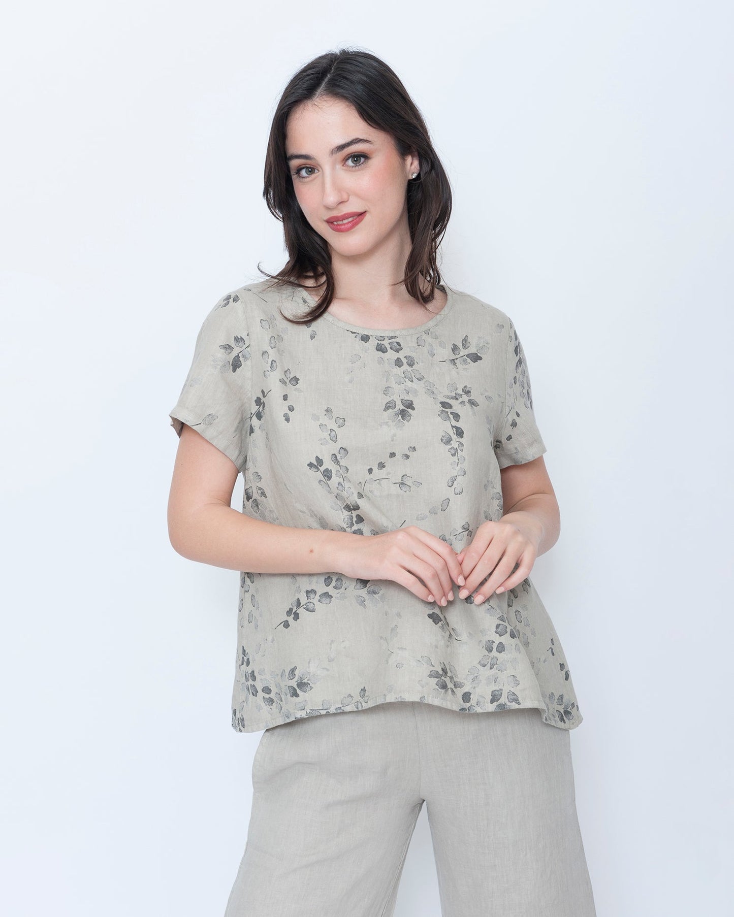 Blueberry Quiet Top, Beige Flora