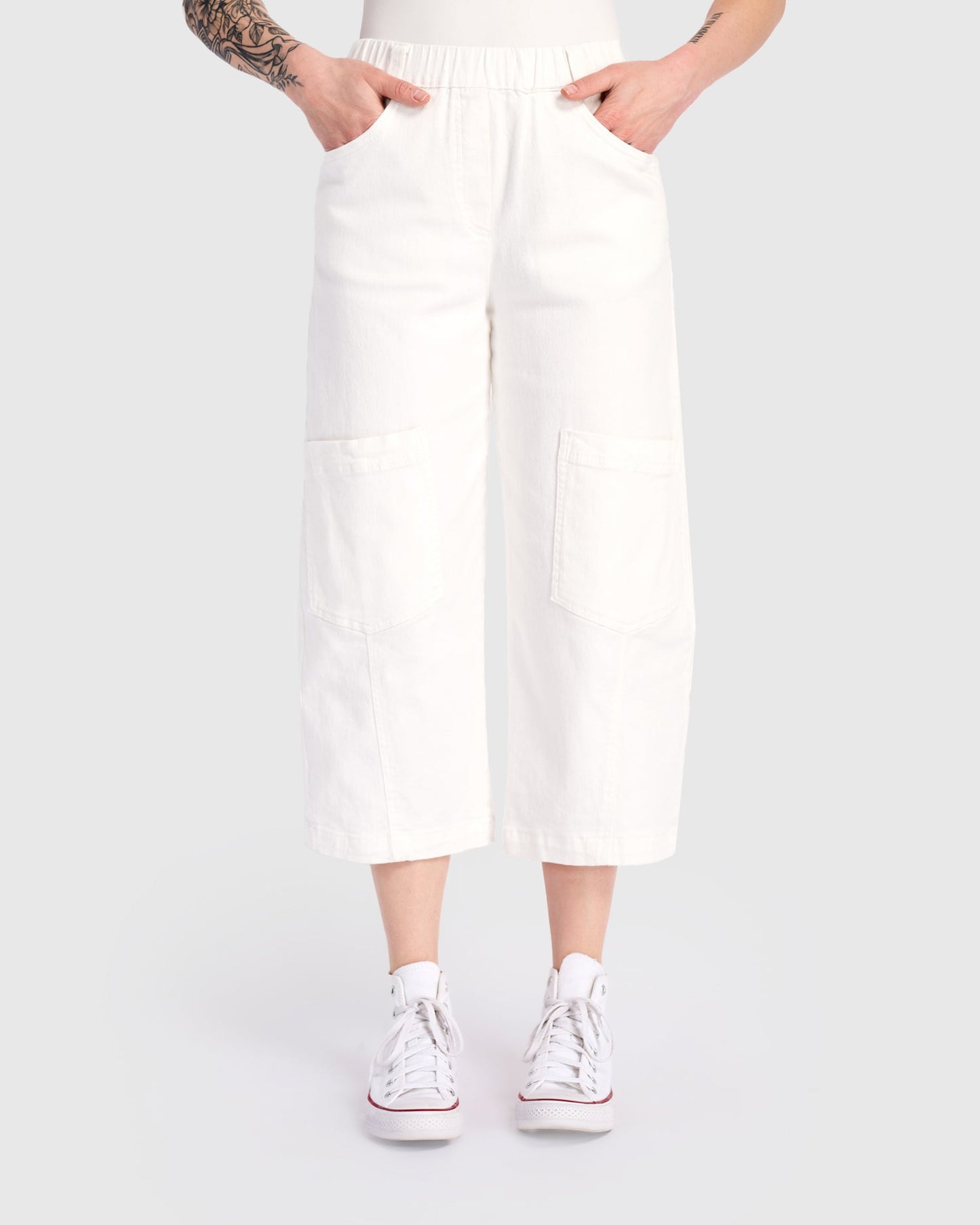 Twill Palma Capri Pants, White