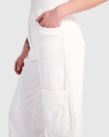 Twill Palma Capri Pants, White